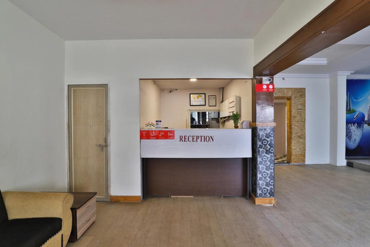 Hotel Mayura, Ankleshwar エクステリア 写真